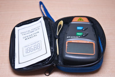 Tachometer