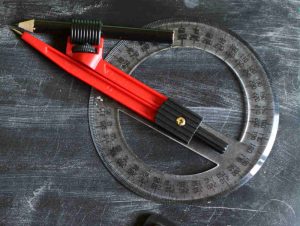 protractor as one of the tools to measure angle