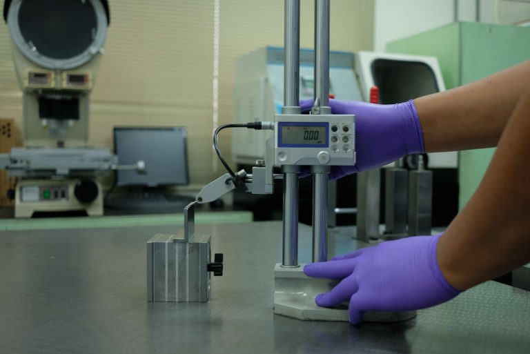 Surface Plate What is It?, Materials, Grades, Dimension Standard, etc