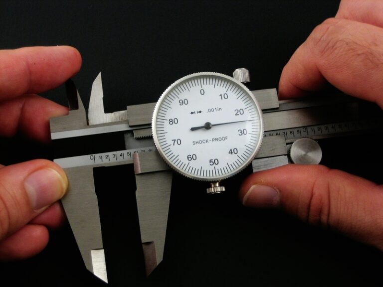 How to Read Dial Caliper (in inches, mm, and fractions)